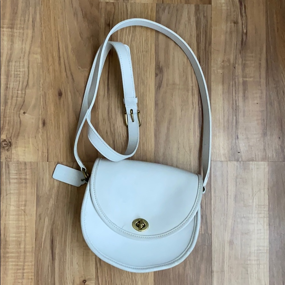 Vintage Coach Watson White